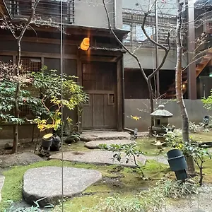 5* Japanskt värdshus (ryokan) Yuzuya - Adult Only